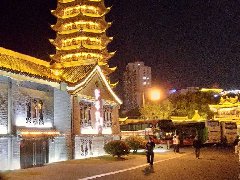 南京諾爾迅亮化告訴您如何選擇亮化工程公司？